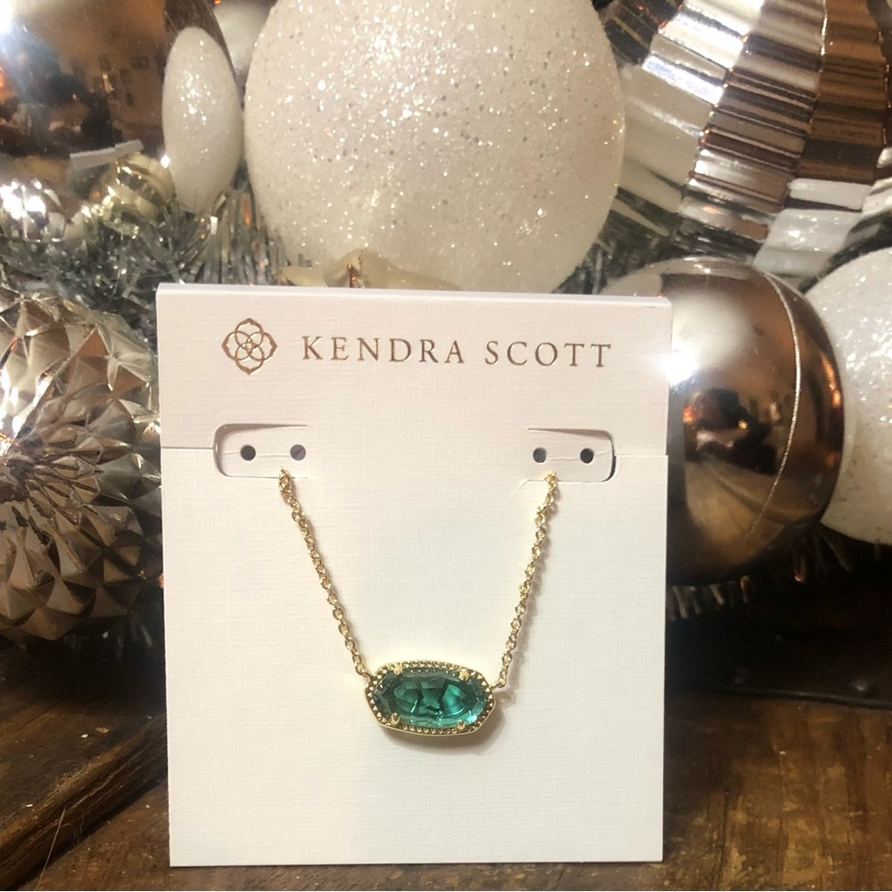 Elisa Gold Pendant in Emerald